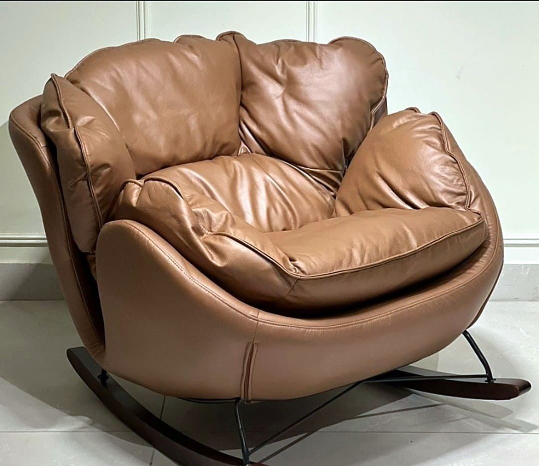 Reading Chairs & Tables - Maola Enterprise
