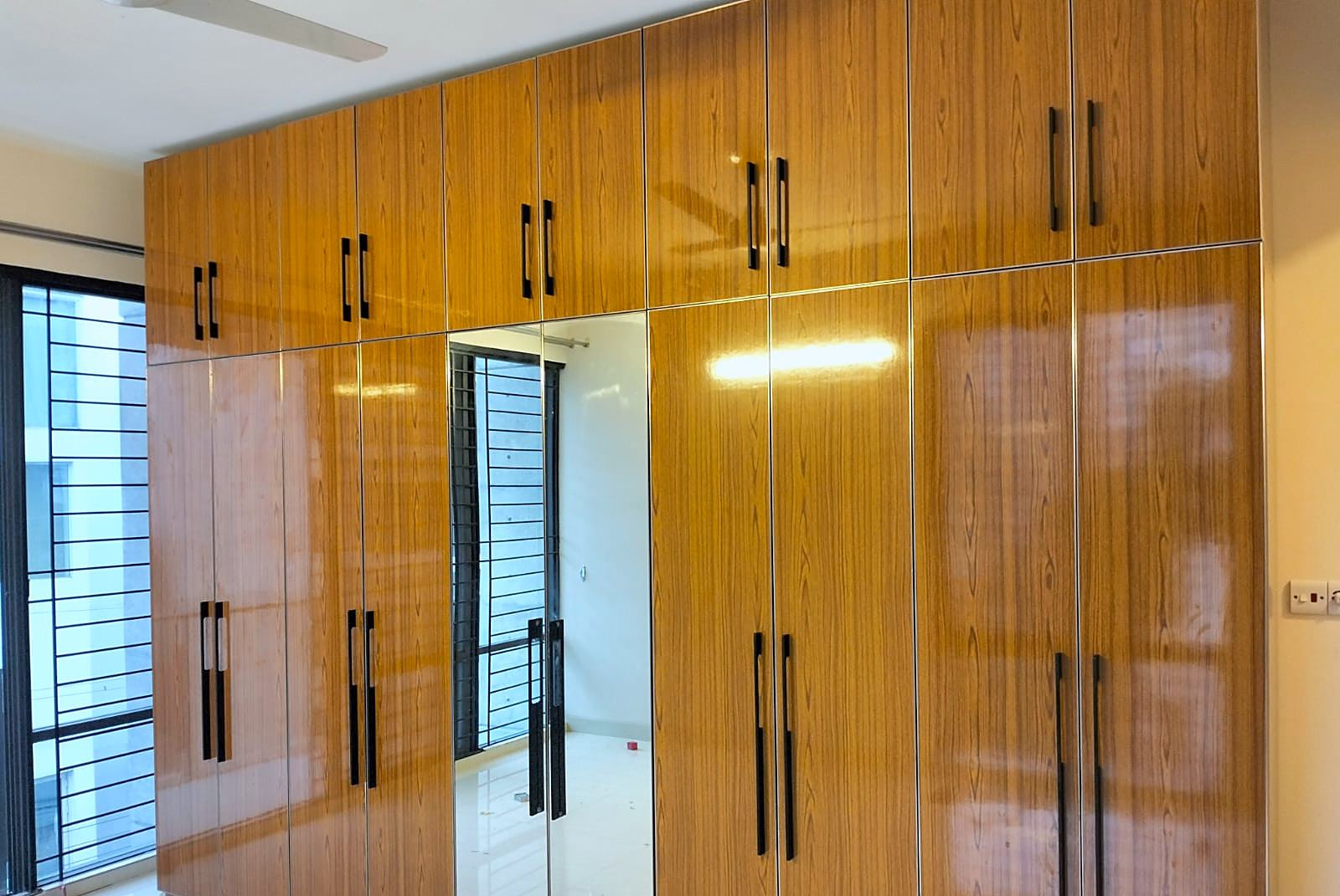 Wardrobes by Maola Enterprise, Dhaka